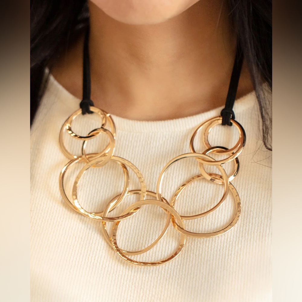 Paparazzi Gold Circle Necklace
